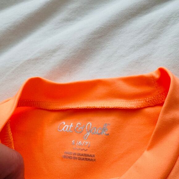 Cat & Jack Boys Short Sleeve Rash Guard Bundle of 4 Shirts Size Small 6-7 - Picture 5 of 11